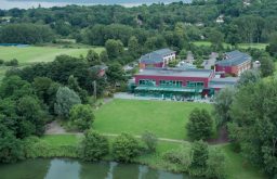 sky view of Crowne Plaza Marlow