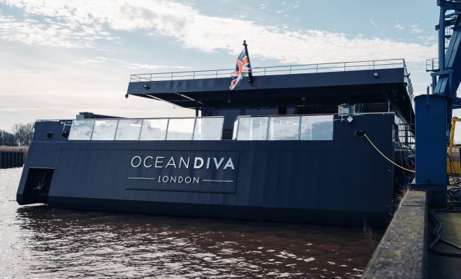 oceandiva name on the back of the boat